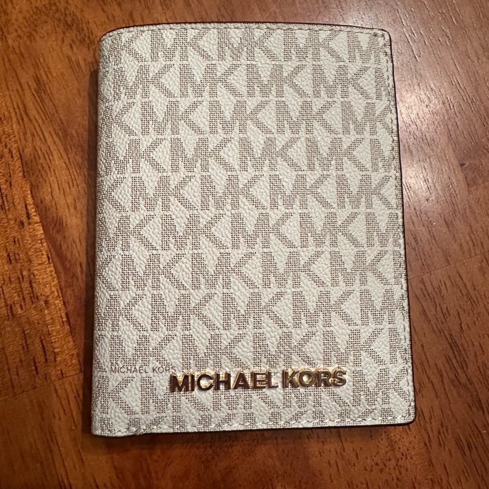 Michael Kors Passport Case